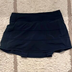 Lululemon pace skirt